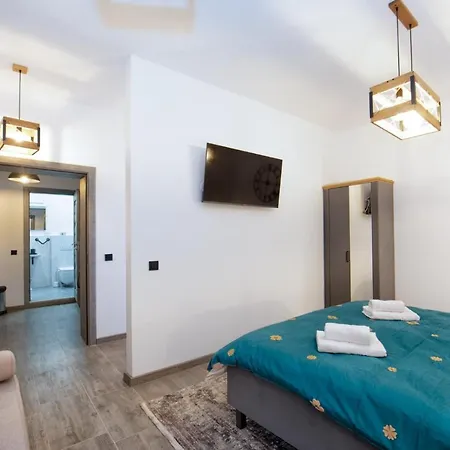 Appartement The Bear's Den In Old Centre Braşov