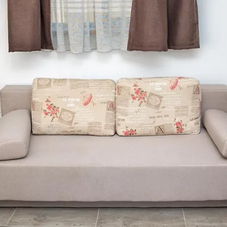 Apartment The Bear's Den In Old Centre