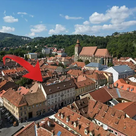 The Bear's Den In Old Centre