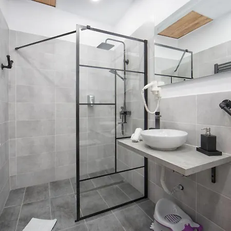 Apartmán The Bear's Den In Old Centre Brašov